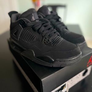 Jordan Retro 4’s - BLACK CAT